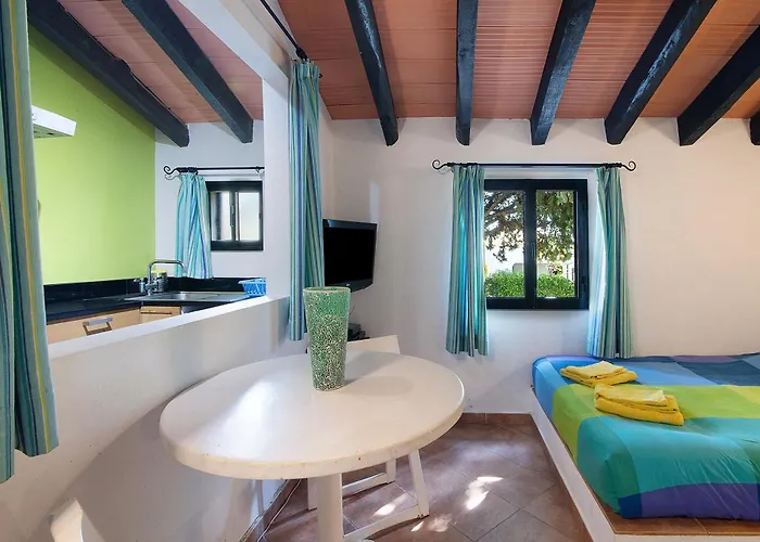 Estudio - Pedras Del Rei * Sao Pedro (Algarve)